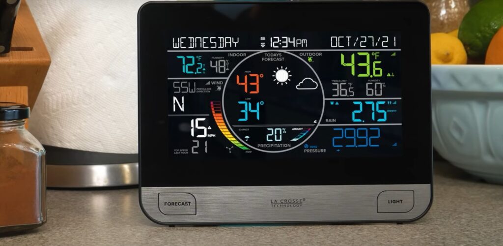 Top 5 Best La Crosse Weather Stations [June 2024 Review