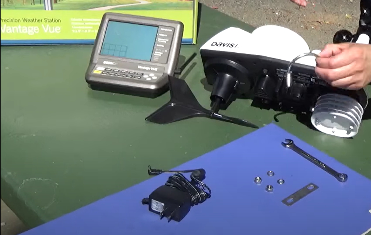 Top 5 Best Weather Stations for Rachio Sprinkler Controller [January