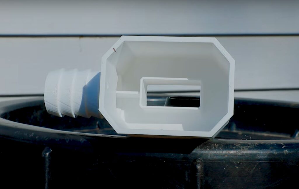 Top 5 Best Rain Barrel Diverters [September 2023 Review