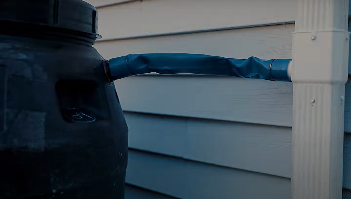 Top 5 Best Rain Barrel Diverters [September 2023 Review] WeatherStationPro