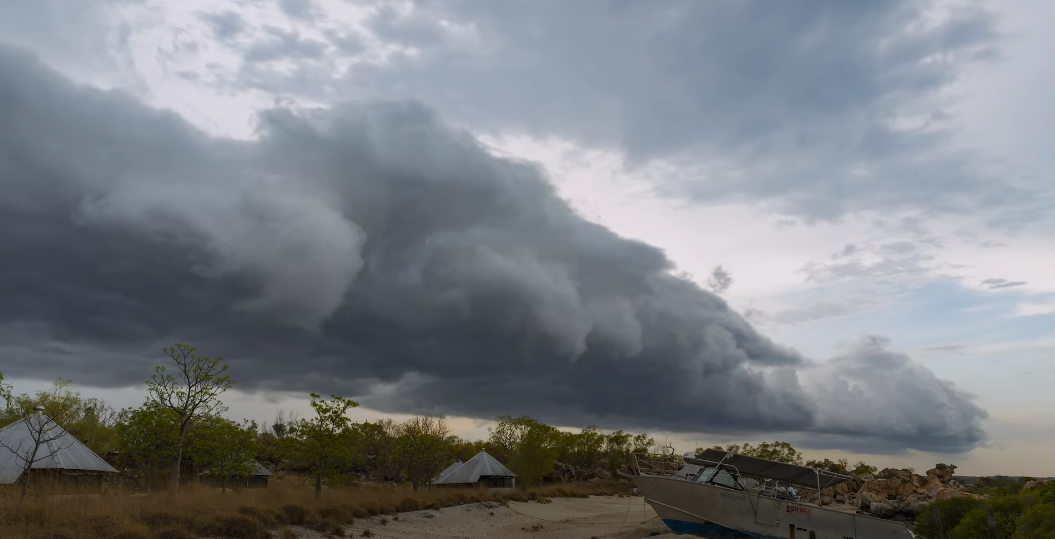 From Which Direction Does Most Bad Weather Arrive? - WeatherStationPro