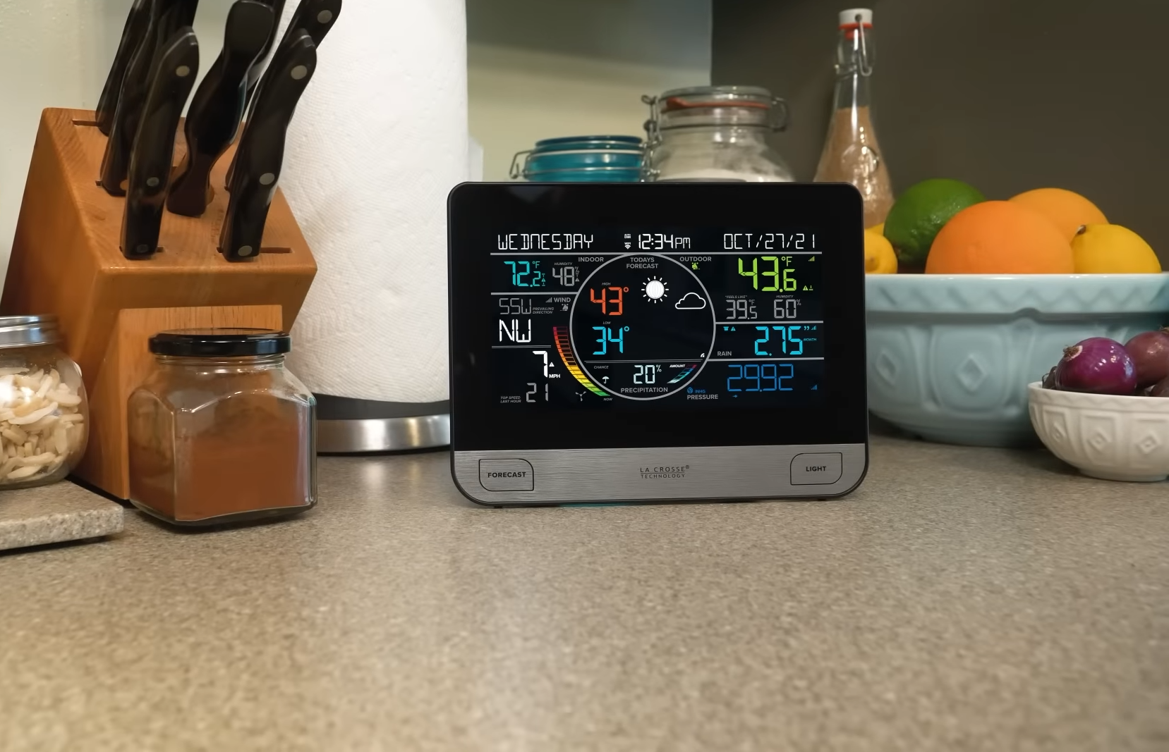 Acurite vs. La Crosse Weather Station Which is Better? WeatherStationPro